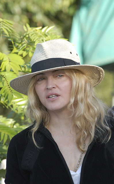 MADONNA MALAWI ADOPTION